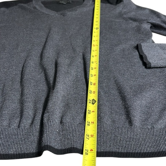 RW & CO Sweater ,men XL ,silk ,cotton …blend ,trim ,Vneck, multimedia ,office - Picture 7 of 10